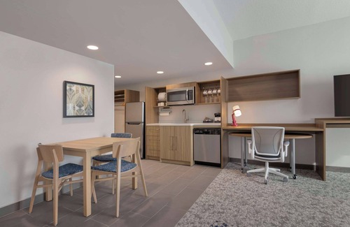 Sanford Hotel | Relax at Home2 Suites By Hilton Sanford Orlando North