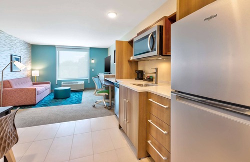 Saginaw Hotel | Convenient Home2 Suites by Hilton in Saginaw, MI