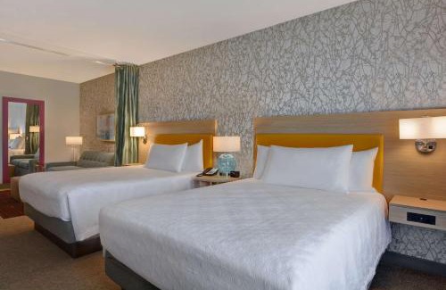 Sarasota Hotel | Experience Home2 Suites by Hilton in Sarasota, FL