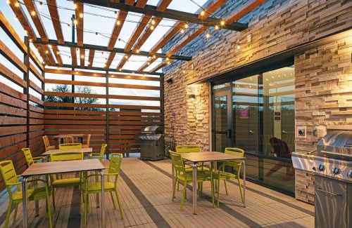 Southeast Salem Hotel | Pet-Friendly Home2 Suites By Hilton Salem - Rated 9.1/10