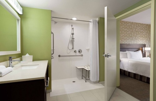 Pooler Hotel | Discover Home2 Suites by Hilton Savannah Airport with Pool & Breakfast