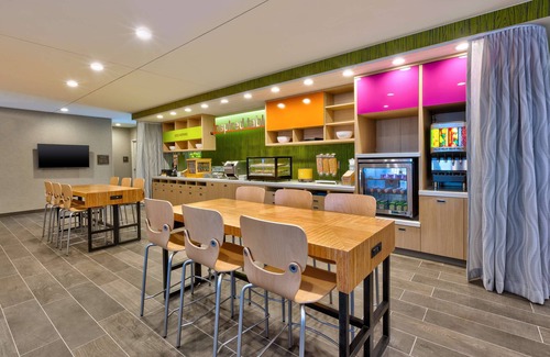 Tucson Hotel | Eco-Friendly Home2 Suites by Hilton Tucson Airport Awaits