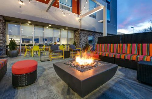Tulsa Hotel | Ideal Home2 Suites By Hilton Tulsa Airport with Pool Access