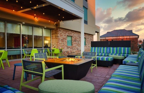 Tupelo Hotel | Pet-Friendly Home2 Suites with Pool in Tupelo, Rated 9.2