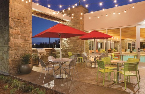 Guide Meridian Hotel | Stylish Home2 Suites by Hilton Bellingham with Ocean Views