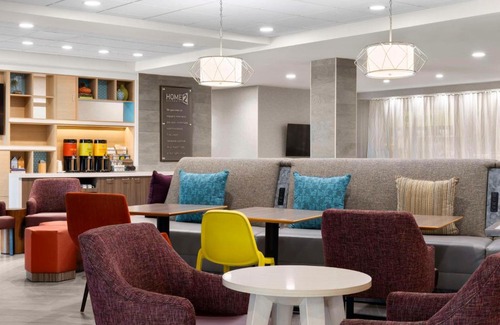 Loughman Hotel | Pet-Friendly Home2 Suites by Hilton Orlando South Davenport