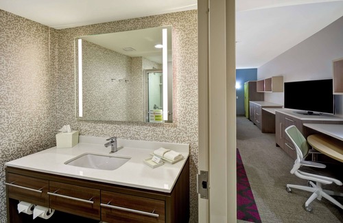 Frankfort Hotel | Discover Home2 Suites by Hilton Frankfort: Guest Rated 9.4