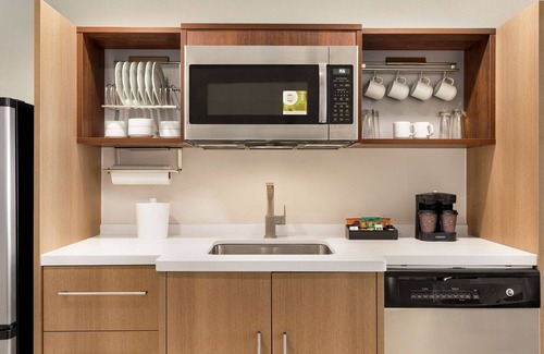 Progress Hotel | Top-Rated Home2 Suites by Hilton Harrisburg North Escape