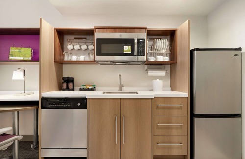 Progress Hotel | Top-Rated Home2 Suites by Hilton Harrisburg North Escape
