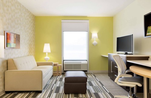Historic Downtown La Crosse Hotel | Top-Rated Home2 Suites by Hilton La Crosse with Pool