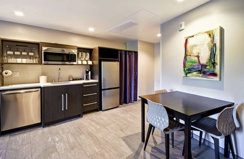 Montebello Hotel | Discover Home2 Suites by Hilton Los Angeles Montebello