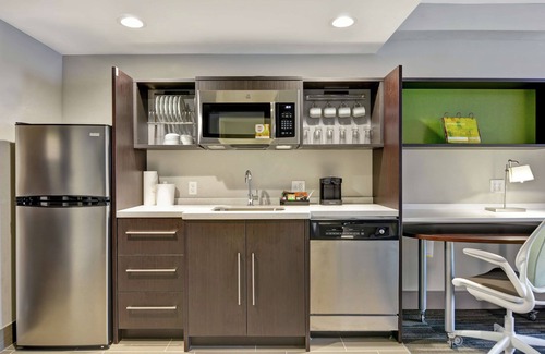 Springdale Hotel | Exceptional Home2 Suites by Hilton Springdale for Your Stay