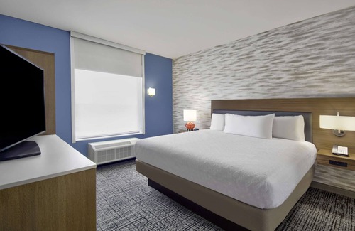 Whitestown Hotel | Discover Home2 Suites by Hilton near Indianapolis with Pool