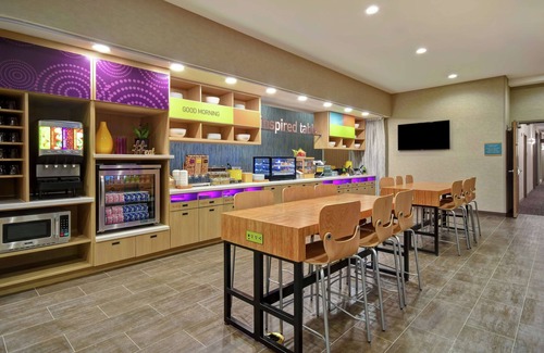 Greenwich Hotel | Inviting Home2 Suites by Hilton Wichita Northeast Awaits