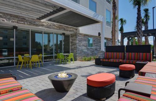Upper Grand Lagoon Hotel | Modern Home2 Suites with Pool & Pet-Friendly Amenities