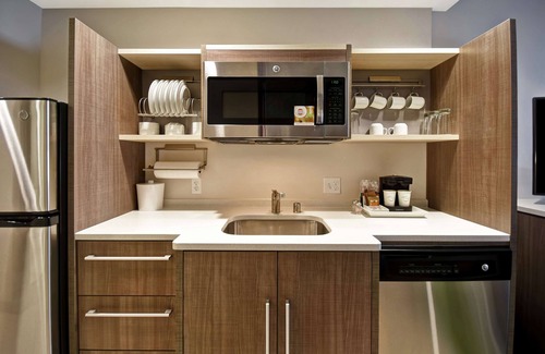 Eagan Hotel | Ideal Home2 Suites Eagan Minneapolis: Family-Friendly Amenities