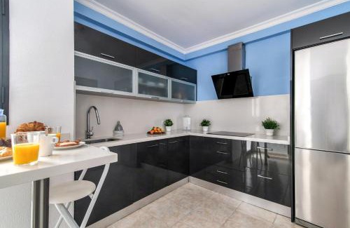 Las Palmas de Gran Canaria Apartment | Stylish Home2Book Design Apartment with Pool in Las Palmas