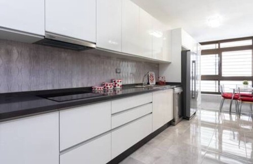 Santa Cruz de Tenerife Apartment | Modern Design Apartment in City Center with Spa & Breakfast