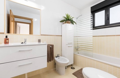 La Oliva House | Unforgettable Home2Book Casa Tara: Rated 10/10 Stay