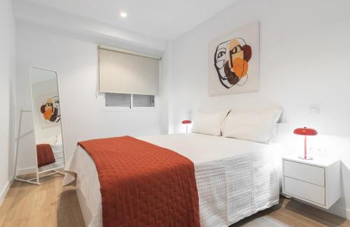 La Garita Apartment | Cozy Home2Book Apartment Steps from the Beach - 10/10 Rated