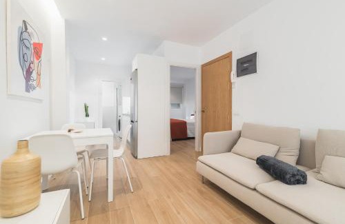 La Garita Apartment | Cozy Home2Book Apartment Steps from the Beach - 10/10 Rated