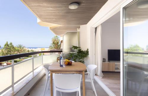 Los Cristianos Apartment | Stylish Home2Book Apt with Terrace & Pool in Los Cristianos
