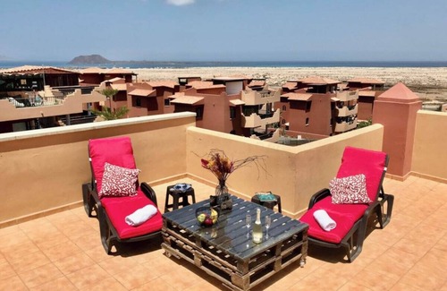 Geafond Apartment | Beautiful Home2Book Las Vistas Corralejo with Terrific Amenities