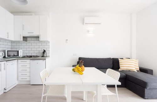San Andres Apartment | Oceanfront Retreat at Home2Book Las Teresitas Beach