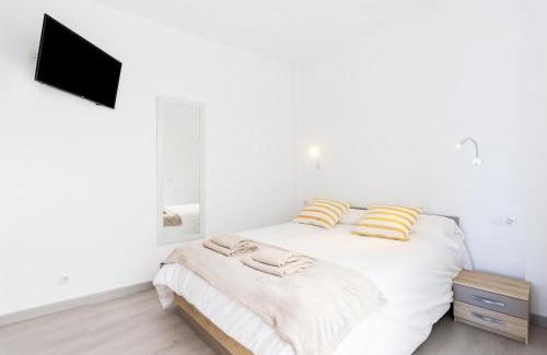 San Andres Apartment | Oceanfront Bliss at Home2Book Las Teresitas Beach