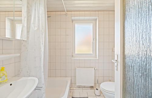 Unterboihingen Apartment | Modern Home2stay Apartments in Wendlingen with Kitchen & WiFi