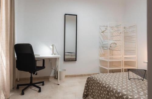Granada City Center Apartment | Home4u Castañeda 2