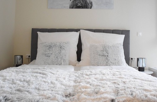 Weyhausen Apartment | Relaxing Getaway at Home4you - Apartment Slow Down