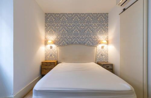 Guindalera Apartment | Modern Diego de León Apartment: Family-Friendly Retreat