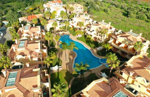 Conceicao e Cabanas de Tavira Villa | Experience Homefield Gardens: Oceanfront Bliss Awaits!