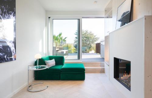 Golzheim Apartment | Homefy Art Apartment with Rooftop Terrace near the Airport