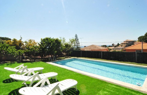 Santa Susanna Villa | Unforgettable Stay at HomeHolidaysRentals Corinne with Ocean View