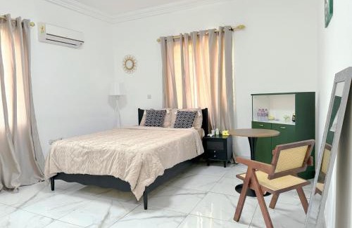 East Legon Bed & Breakfast | Homeland Guest House