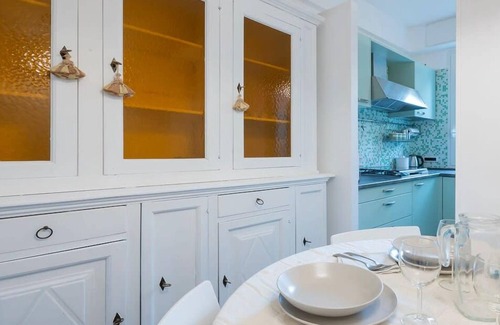 Cascina dei Pomi Apartment | Guest Rated 10/10: HomeLovers Flat Near Central Station