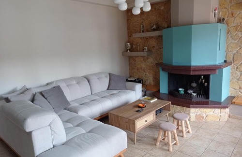 Ipsos Apartment | Welcoming 2BD Apartment in Dassia - Rated 9.6/10
