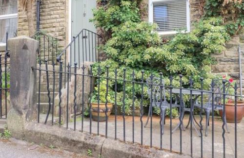 Pateley Bridge House | Pet-Friendly 4-Bed Cottage in Central Location, Rated 8.8