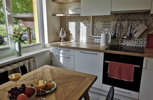 Kedainiai Apartment | Cozy Apartment in Kedainiai with Breakfast & Child-Friendly Amenities