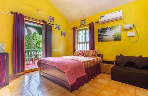 Majorda House | Inviting Jes Guest House in Goa with Ocean Views & Pool