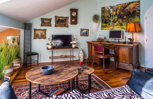 Ammerland Apartment | Cozy Retreat with Sauna, Gym & Family-Friendly Amenities