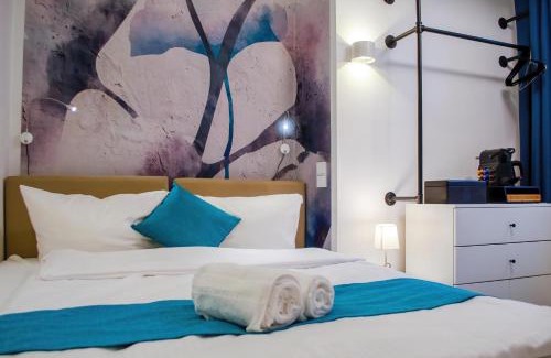 Obergiesing Apartment | Cozy HOMELY STAY Studio 1 with Pool and Breakfast Included
