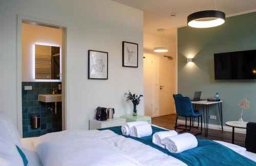 Sendlinger Feld Apartment | Inviting Homely Stay at Studio 9 with Pool & Breakfast