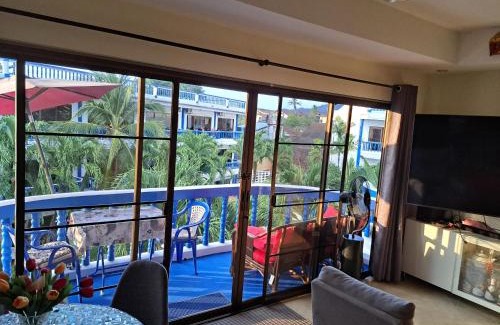 Kamala Apartment | Cozy Retreat at Kamala Beach with Oceanfront Amenities