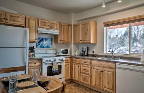 Fritz Creek House | Pet-Friendly Getaway at Homer Hideaway on Fritz Creekside