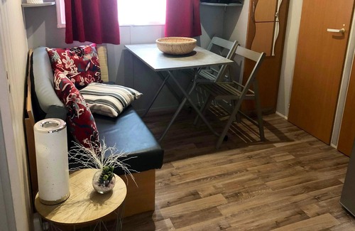 Saint-Jean-de-Valeriscle House | Homerez - Bungalow for 4 ppl. with shared pool at Saint-Jean-de-Valériscle