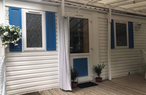 Saint-Jean-de-Valeriscle House | Homerez - Bungalow in Saint-Jean-de-Valériscle