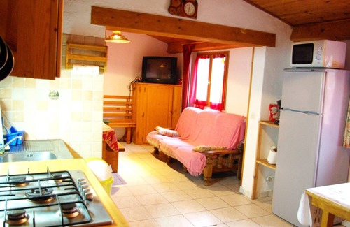 Camps-sur-l'Agly House | Homerez - Amazing house for 12 ppl. at Camps-sur-l'Agly